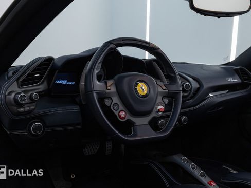 Used 2018 Ferrari 488 Spider RWD image 4