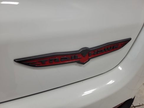 Used 2023 Jeep Compass Trailhawk w/ Trailhawk Convenience Group image 17