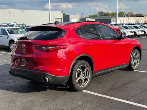Used 2021 Alfa Romeo Stelvio Sprint w/ Nero Edizione AWD/4WD image 4