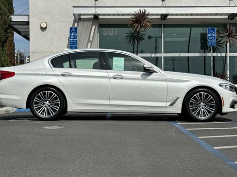 Used 2017 BMW 530i RWD image 3