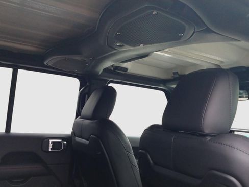 New 2026 Jeep Wrangler Unlimited Rubicon image 29