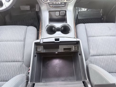 Used 2019 Chevrolet Tahoe LS w/ All-Season Package image 55