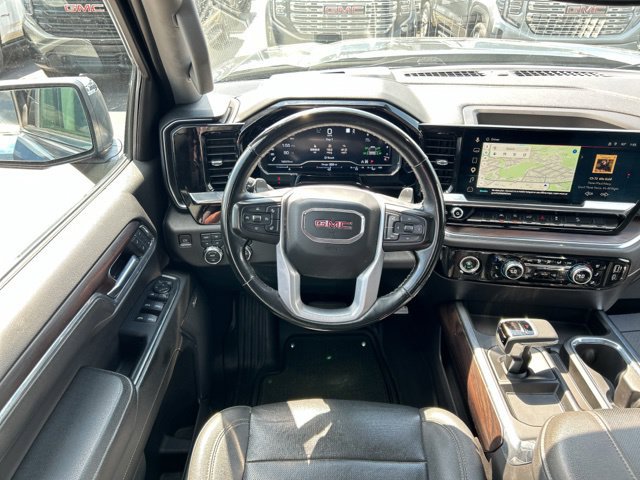 Used 2023 GMC Sierra 1500 SLT w/ SLT Convenience Package AWD/4WD image 21