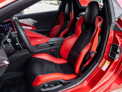 Used 2023 Chevrolet Corvette Stingray Preferred Conv w/ Z51 Performance Package image 29