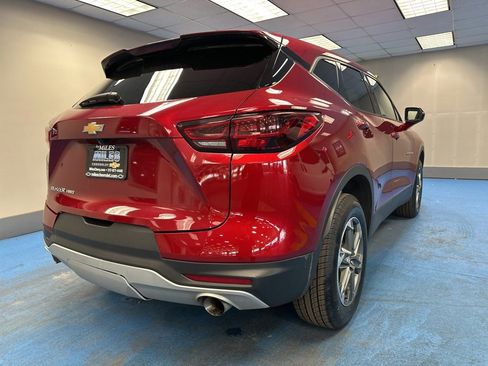 Certified 2025 Chevrolet Blazer LT image 2