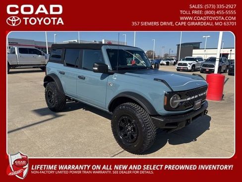 Used 2022 Ford Bronco Wildtrak image 2