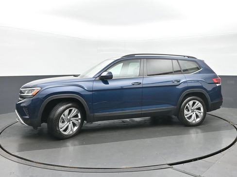 Used 2023 Volkswagen Atlas SE AWD/4WD image 6