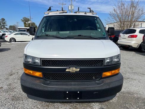 Used 2020 Chevrolet Express 2500 w/ Driver Convenience Package image 3
