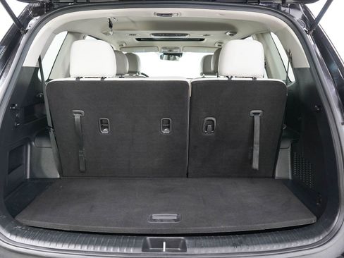 Used 2022 Kia Telluride S AWD/4WD image 9