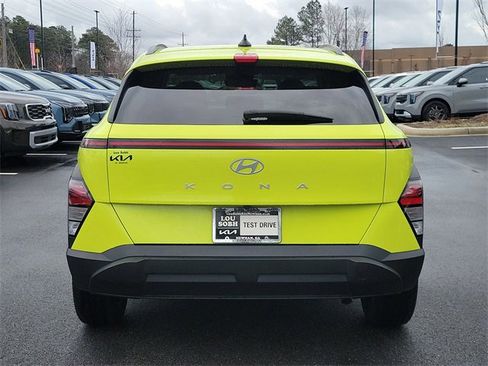 Used 2024 Hyundai Kona SEL w/ Convenience Package image 5