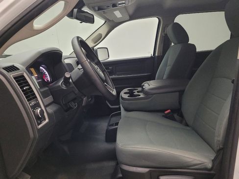 Used 2016 RAM 1500 Tradesman w/ Popular Equipment Group AWD/4WD image 17