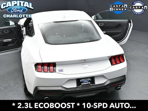 Used 2026 Ford Mustang Coupe RWD image 31