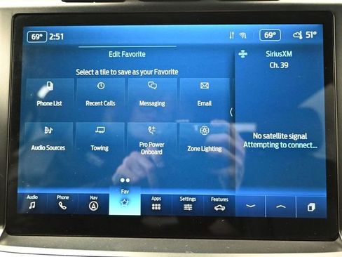 Used 2022 Ford F150 Lariat image 37