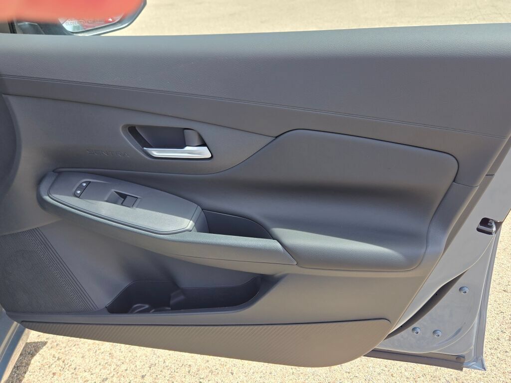 Used 2026 Nissan Sentra SV w/ Floor Mat Package FWD image 7