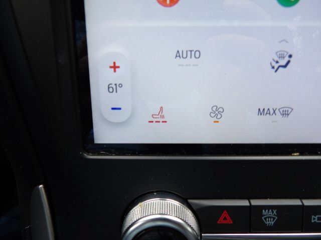 Used 2024 Ford Edge SEL AWD/4WD image 30