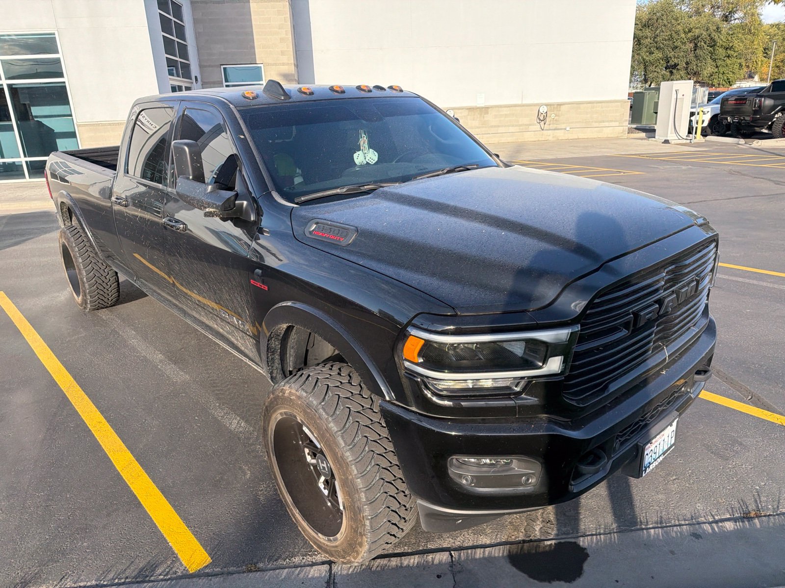 Used 2022 RAM 3500 Laramie w/ Night Edition AWD/4WD image 3