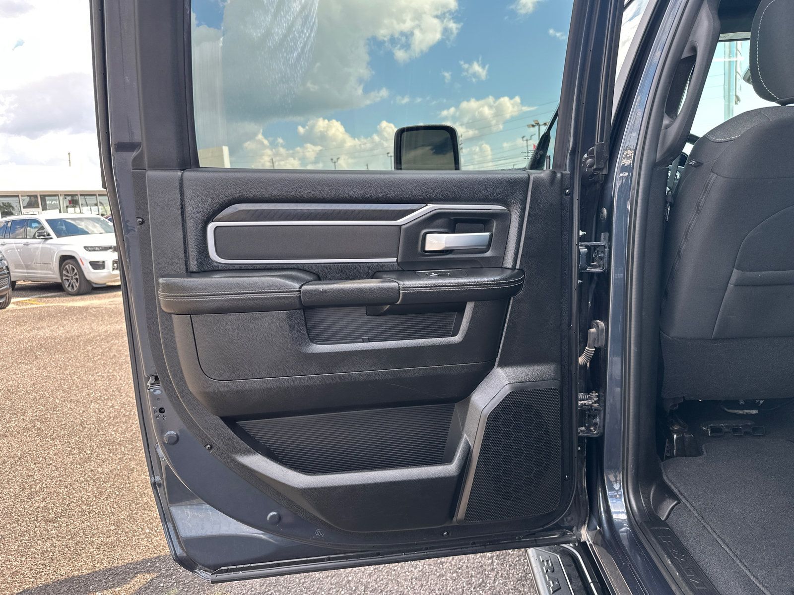Used 2026 RAM 2500 Big Horn AWD/4WD image 12