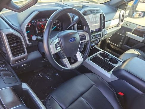 Certified 2022 Ford F250 Lariat w/ Lariat Value Package AWD/4WD image 6