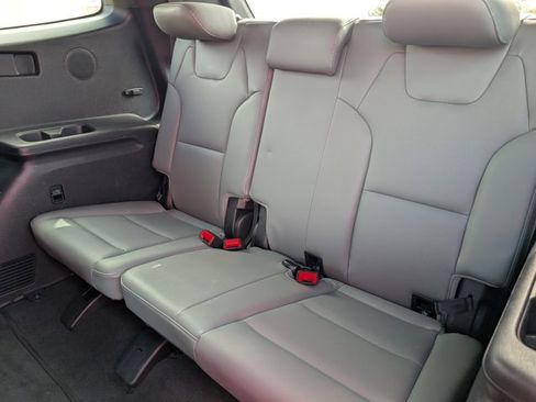 Used 2024 Kia Telluride SX Prestige X-Pro image 13