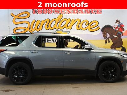 Used 2023 Chevrolet Traverse LT
