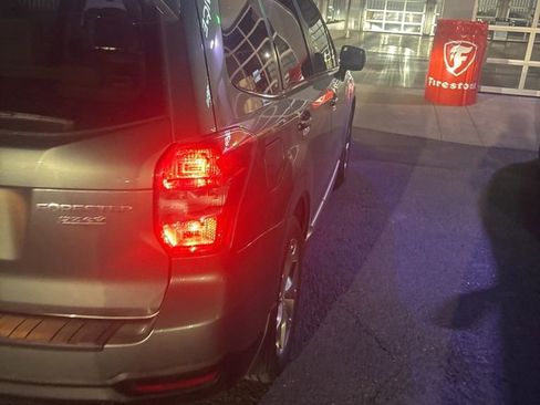 Used 2015 Subaru Forester 2.5i Touring w/ Eyesight & Navigation System AWD/4WD image 5