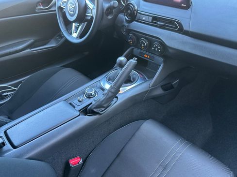 Used 2024 MAZDA MX-5 Miata Sport image 15