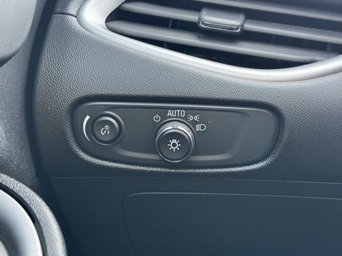 Certified 2024 Chevrolet Malibu LT image 28