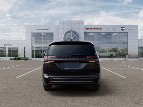 New 2027 Chrysler Pacifica Select AWD/4WD image 7
