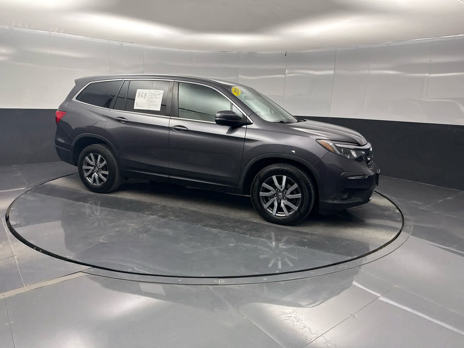Used 2020 Honda Pilot EX image 3