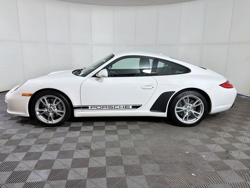 Used 2009 Porsche 911 Carrera RWD image 2