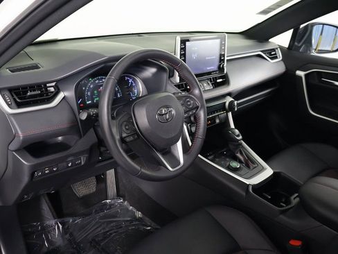 Used 2022 Toyota RAV4 XSE w/ Weather Package AWD/4WD image 7