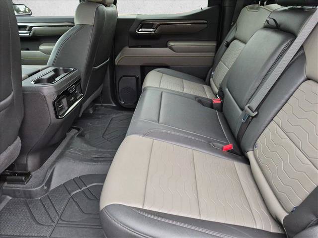 Used 2024 Chevrolet Silverado 1500 ZR2 w/ Technology Package AWD/4WD image 19
