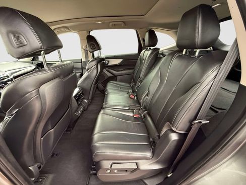 Used 2024 Acura MDX w/ Technology Package AWD/4WD image 11