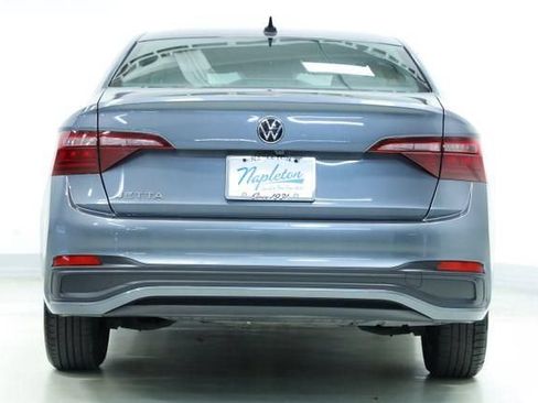 Used 2024 Volkswagen Jetta S FWD image 7