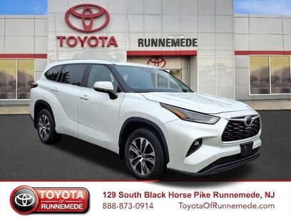 Used 2023 Toyota Highlander XLE