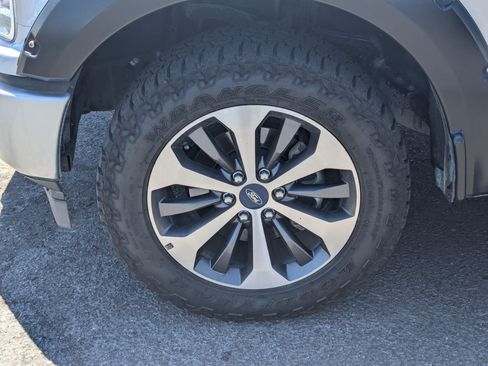 Used 2020 Ford F150 XL w/ Equipment Group 101A Mid AWD/4WD image 14