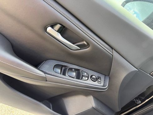 Used 2021 Nissan Sentra SV FWD image 8