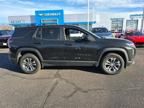 Used 2025 Chevrolet Equinox LT image 11