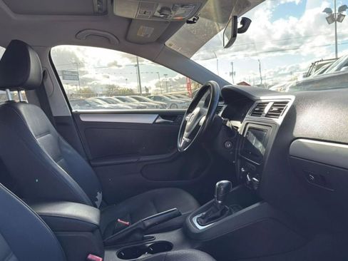 Used 2011 Volkswagen Jetta TDI image 20