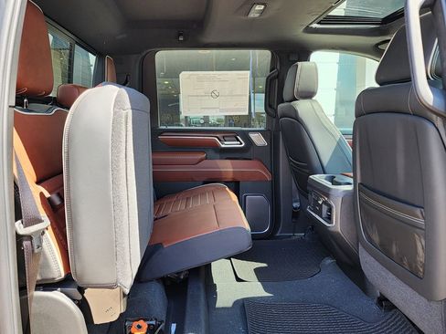 New 2026 GMC Sierra 3500 Denali Ultimate AWD/4WD image 49