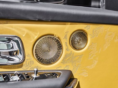 Used 2026 Rolls-Royce Cullinan Black Badge AWD/4WD image 39