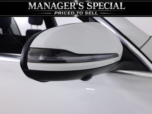 Used 2022 Mercedes-Benz GLB 250 4MATIC image 66