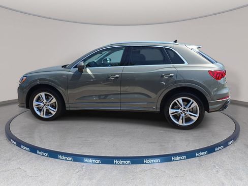 Used 2022 Audi Q3 2.0T Premium w/ Convenience Package AWD/4WD image 9