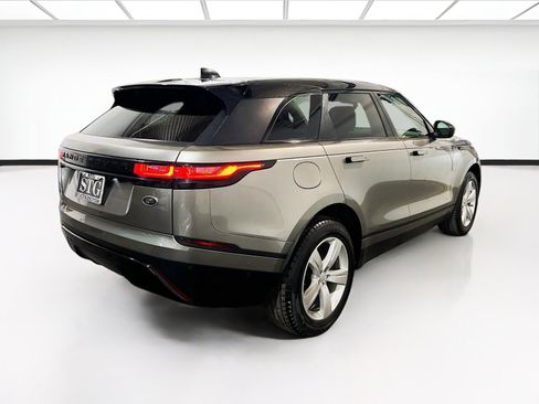 Used 2020 Land Rover Range Rover Velar S image 4