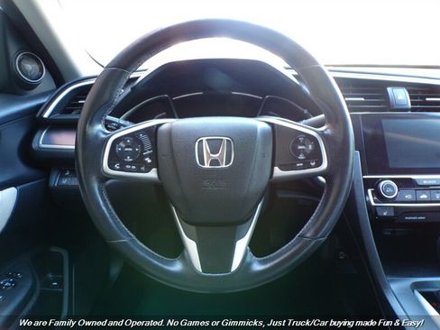 Used 2018 Honda Civic EX-T image 12