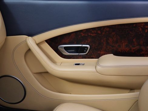 Used 2017 Bentley Continental GT Speed image 15