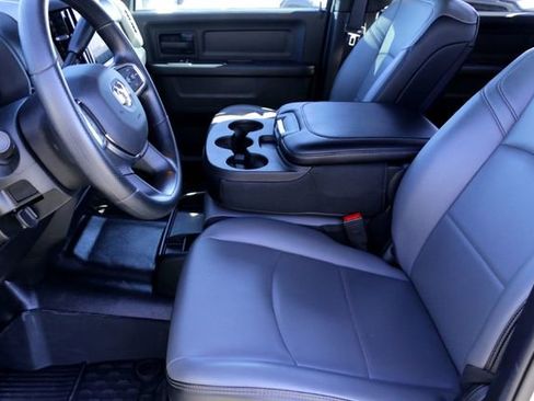 New 2025 RAM 2500 Tradesman w/ Chrome Appearance Group image 9