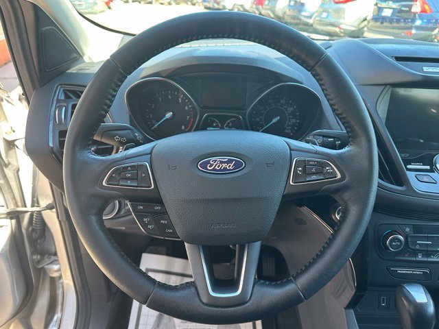 Used 2017 Ford Escape Titanium AWD/4WD image 15