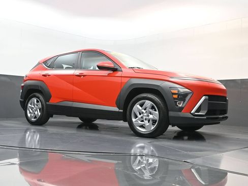 Certified 2026 Hyundai Kona SE FWD image 22