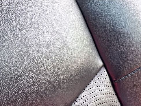 Used 2019 INFINITI Q70 L 3.7 AWD/4WD image 10